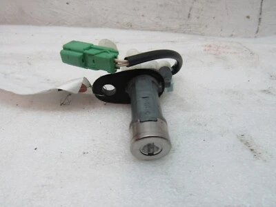 99 00 01 2002 Honda Accord 4 puertas V6 cerradura de maletero sin llave #C-27K Foto 1 de 3