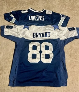 2 Dallas Cowboys Owens #81 And 88 Bryant Stitched Jerseys Kid Size - Picture 1 of 13