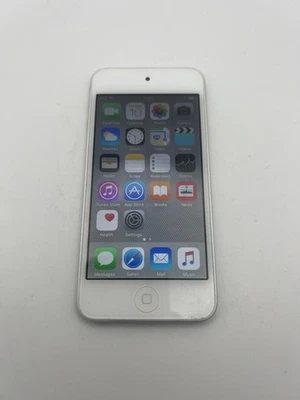 Apple iPod Touch 5th Gen 16GB Silver iOS 9.3.5 Ready To Use! - Image 1 of 4