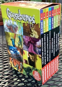Die Gänsehaut Sammlung 8 Bücher verpackt Set von R.L. Stine Wie Neu - Bild 1 von 3