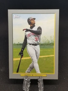 Actualización Topps 2020 Ken Griffey Jr. Inserto rojo pavo #TR-15 - Cincinnati Reds - Imagen 1 de 2