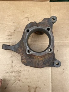 Knuckle Steering Spindle 1999-2003 F250 F350 Super Duty Dana 60 4x4 Right Side - Picture 1 of 8