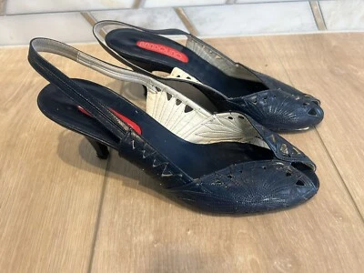 Vintage Strappy Heel Navy Blue Peep Toe Size 6.5 M Bandolino Italy - Image 1 of 4