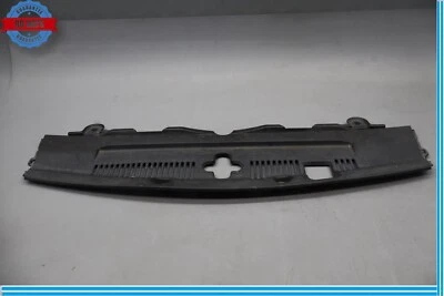 07-17 Lexus LS460 LS460L Air Guide Upper Deflector Support Cover Oem - Image 1 of 4