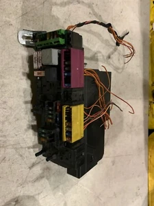 ✔MERCEDES W218 W212 E550 E350 CLS550 CAJA DE FUSIBLES TRASERA SAM RELÉ CAJA DE FUSIBLES 71K OEM - Imagen 1 de 5