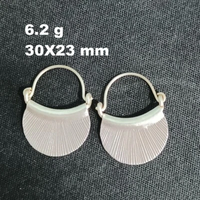 FINE SILVER EARRINGS VINTAGE CRAFT DANGLE ARTISAN 6g MINI Classic HUGGIE #E074 - Image 1 of 4