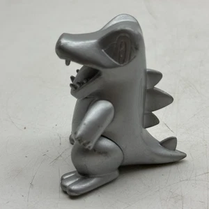Pokemon 2010 Jakks Silber Totodil Figur 3" Gelenkspielzeug Nintendo - Bild 1 von 4