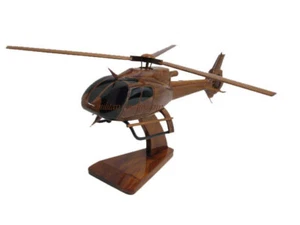 Helicópteros Airbus Eurocopter EC130 H130 policía EMS helicóptero modelo de madera - Imagen 1 de 5