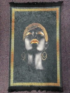 Wall Hanging/ Carpet Fringed Rug Striking Design - New - 32inch x 20inch - Picture 1 of 1