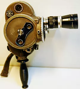 CAMERA BELL & HOWELL - 70 " DR " -USA - N° OM3161 -Circa 1955 - Picture 1 of 12