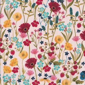Pretty Flowers Pansies Gerberas Strawberries on Light Peach Quilting Fabric 1... - Picture 1 of 1