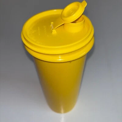 Tupperware Getränkebehälter mit Deckel, gelb, Retro/Vintage - Bild 1 von 4