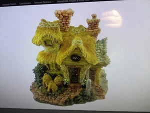 The Boyds Town Bailey's Cozy Cottage in Box - Picture 1 of 3