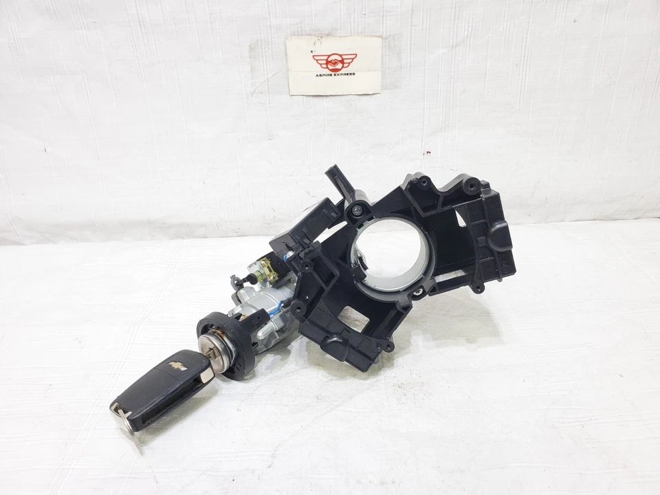 Chevrolet Orlando 2012 2013 interruptor de encendido con conjunto de llaves 2,4 L OEM Foto 1 de 4