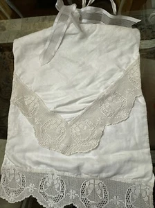 Beautiful Vintage Hanging Cotton Crotchet Lace Lingerie Holder - Picture 1 of 7