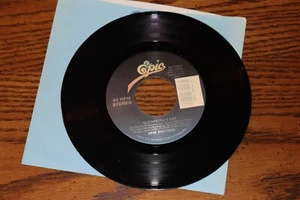 VINYL 45 BY SPIN DOCTORS CLEOPATRAS CAT B/W URANIUM CENTURY UNPLAYED - Picture 1 of 2