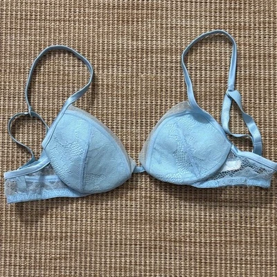 Sutiã de renda azul celeste La Perla tamanho XS - Imagem 1 de 4