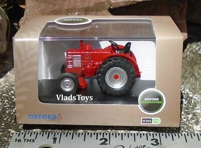 Oxford Commercial Diecast 1/76 Scale Field Marshall Tractor - Red 76FMT003 - Image 1 of 4