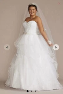 David’s bridal wedding dress size 20 - Picture 1 of 3