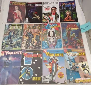 Menge 12 Vampirella American Vampire Stalkers Lobo & andere Comics #14 - Bild 1 von 10