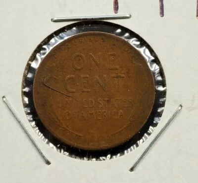 1947 P 1c Lincoln Wheat Cent Error Coin Laminated Planchet - Image 1 of 3