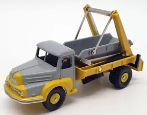 Atlas Editions Dinky Toys 38A - Camion Multibenne Camion Unic - Foto 1 di 6