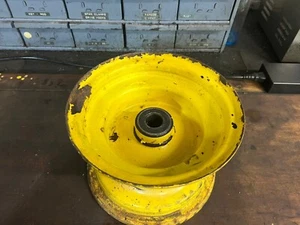 John Deere 265 260 265 285 320 240 Front Rim used - Picture 1 of 13