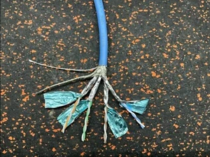 Cat7 Shielded Ethernet Cable 250 Ft 22-4P Plenum + 16 RJ45 Connectors EE-323 - Picture 1 of 4