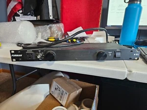 Furman M-8LX 15A Condizionatore di potenza serie Merit - Foto 1 di 9