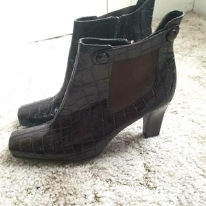 Franco Sarto Flynn braune Kunstleder Stiefeletten - Größe 9,5 M - Bild 1 von 8