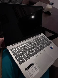 HP 15-dy5073dx 15.6" (512GB SSD, Intel Core i7-1255U, 4.70GHz, 16GB RAM,... - Picture 1 of 3