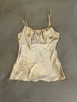 Blusa Babydoll Lechera BCX Crema Satén con Correas Trenzadas Y2K Fairy It Girl M Foto 1 de 4