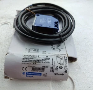 New. Photoelectric Proximity Switch XUK9ARCNL2 - Picture 1 of 6