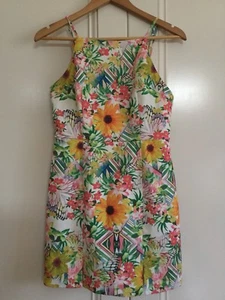 Mika And Gala Size 10 Floral Dress - Picture 1 of 4