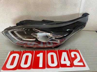 Frontscheinwerfer Kia Ceed 92101J7100 LED Ein Stück (Rechts oder Links) - Bild 1 von 4