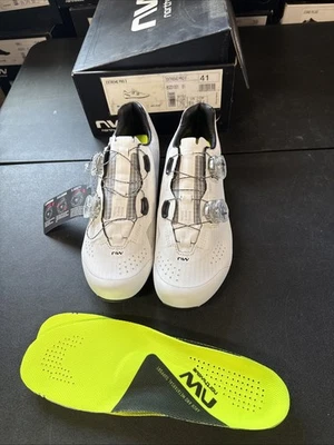 Northwave Men’s Extreme Pro 3 Carbon Road Cycling Shoes US 8.5 Euro 41 (9419-42) - Image 1 of 4