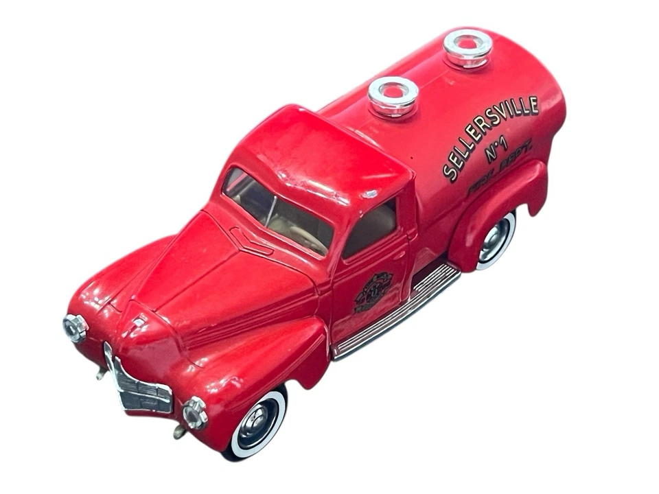 Solido 1950 Dodge Pompier Sellersville Fire Department" 1/43 Scale Diecast - Image 1 of 4