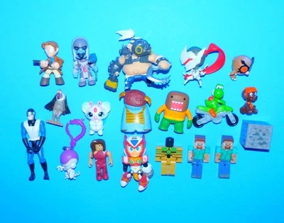 PVC FIGURES POKEMON, ROBLOX, KIDROBOT, OVERWATCH, DRAGONBALL Z, MARVEL - Image 1 of 4