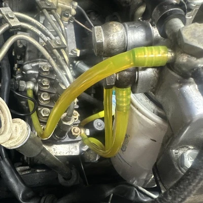 Mercedes-Benz W123 W126 Diesel Fuel Lines - OM617 - 300D 300TD 300SD W/ Adapter - Image 1 of 4