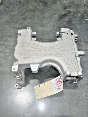 2016-2019 Nissan Titan XD 5.0L Air Intake Manifold OEM 4378400 Foto 1 de 4