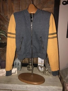 Chaqueta Universitaria Aeropostale Pretty Little Liars Gris Aplique Tigre Juniors Grande - Imagen 1 de 8