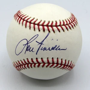 Lou Piniella Autogramm Major League Baseball Single signed Mariners T233 - Bild 1 von 3