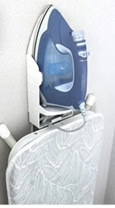 Bügelbrett mit Haken zur Waschküche Organisation und Aufbewahrung - Bild 1 von 3