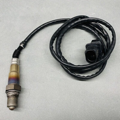 Sensor de oxígeno O2 17363 aguas arriba para Audi R8 RS4 A6 Quattro A8 Quattro 4,2 L Foto 1 de 4