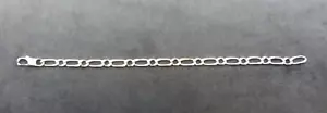 Beau bracelet maille gourmette en argent massif, longueur 23.5 cm, en bon état. - Foto 1 di 6