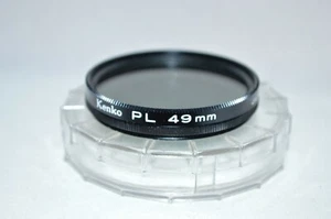 Kenko 49 mm PL (Polarizer) with Case made in Japan (U2-120) - Picture 1 of 3