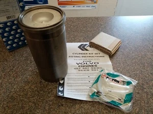Volvo TD61 Piston and Liner kit set TD61 FL608 etc ASA2215 - Picture 1 of 4