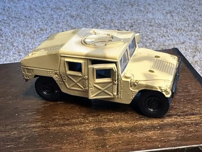 全新 Pkg Maisto GI Joe 压铸 1/64 军用悍马 沙色 — 第 1/4 张图片