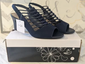 East 5th Neville Größe 9 Medium marineblaue Damen-Riemchensandalen 2 3/4" mit Absatz - Bild 1 von 12