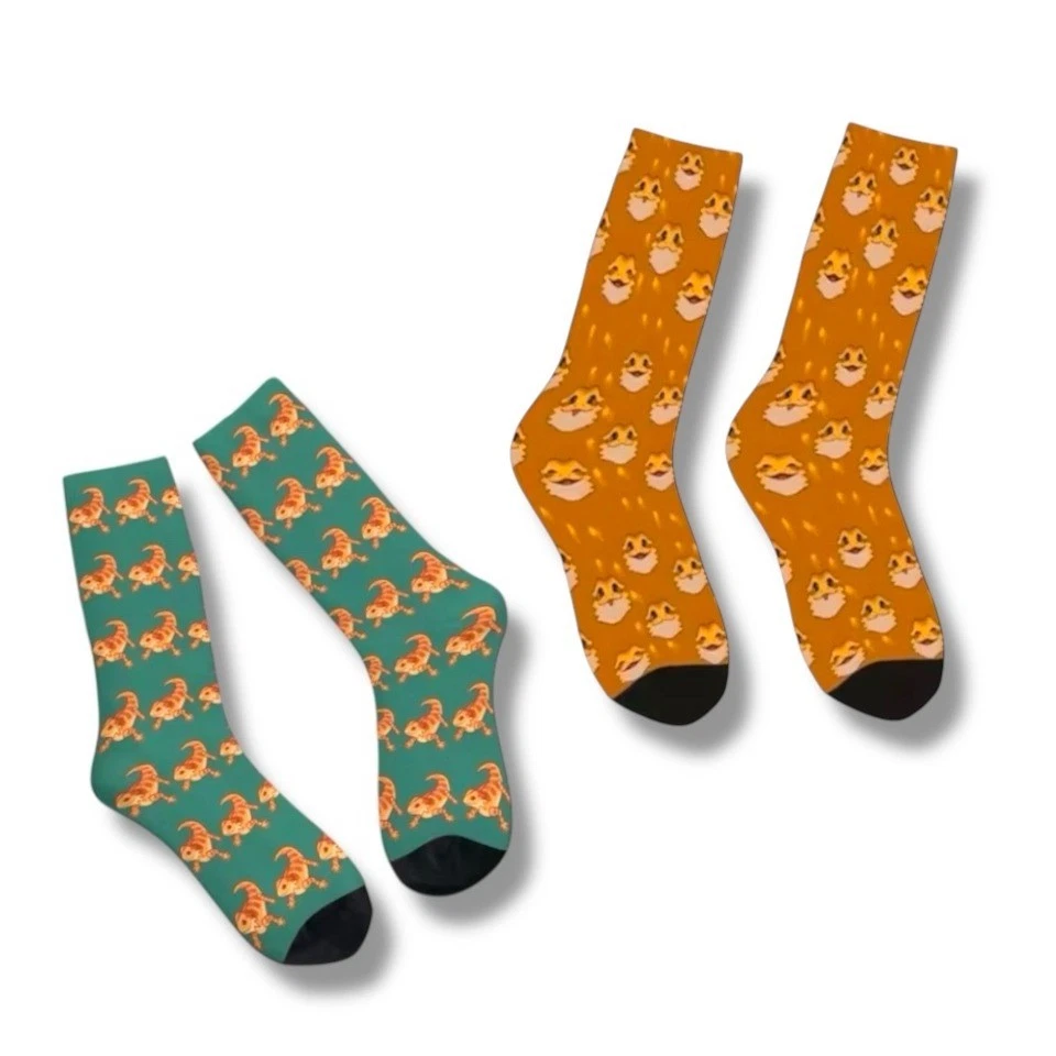 Nuevo en caja Lote 2 Calcetines Dragón Barbudo Naranja Verde Lagarto Patrón Barba Foto 1 de 4